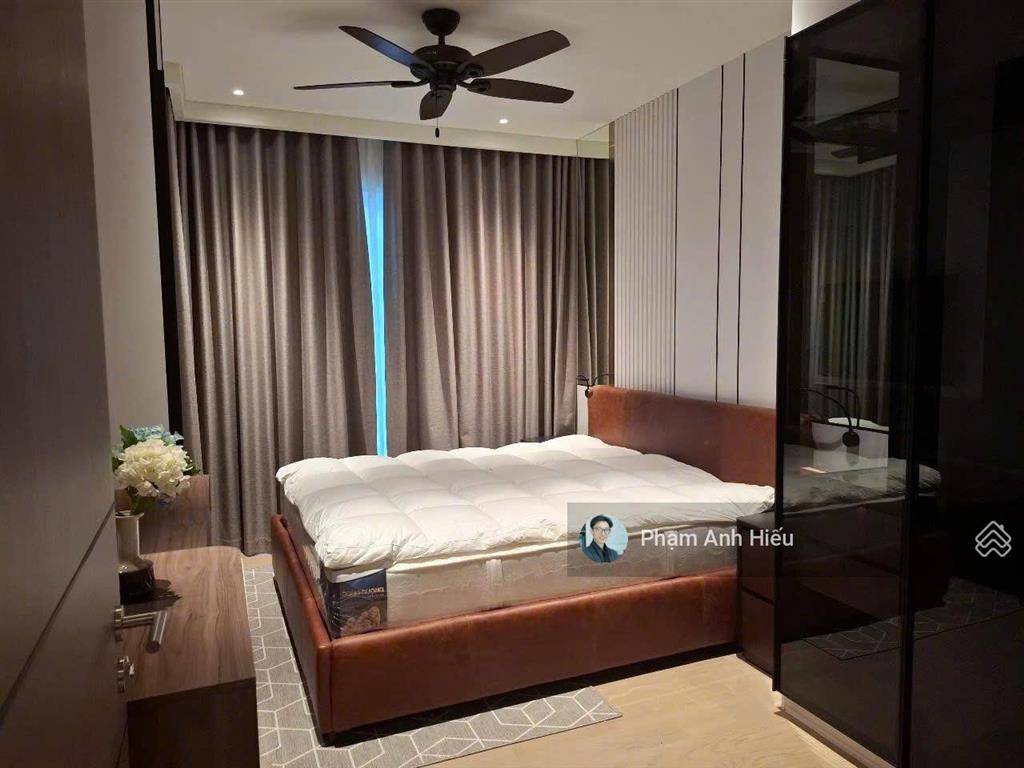 2pn diện tích siêu lớn full nội thất có thêm suất đậu ô tô vĩnh viễn trị giá 1.5 tỷ