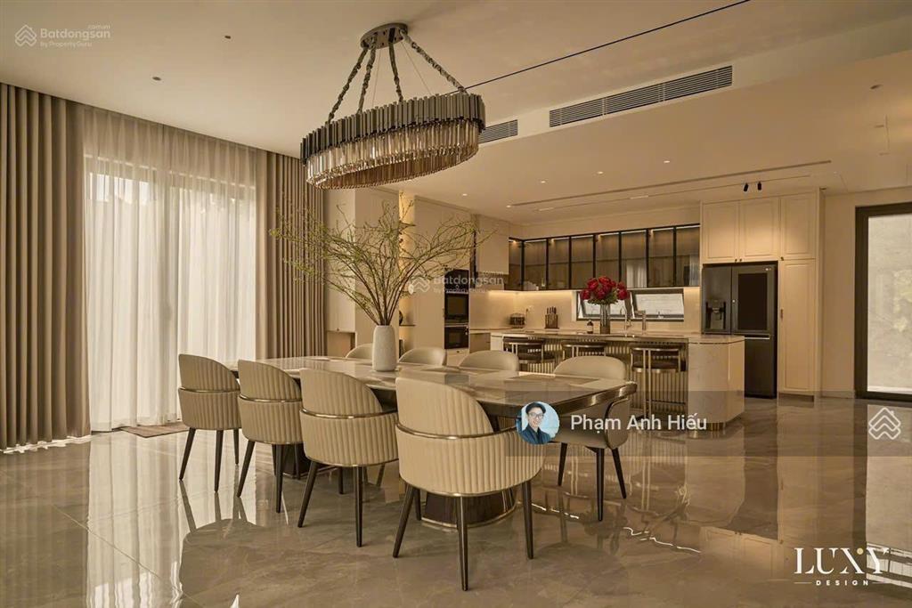 Bán căn hộ 3pn góc vòng cung tháp a1 trục 08 lầu trung view thoáng giá cực nét