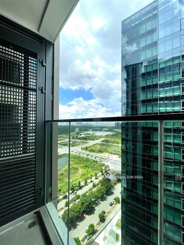 Bán căn 1pn studio giá cực tốt tại thủ thiêm  view nhìn rõ sông, cầu ba son pháo hoa ở marina ifc
