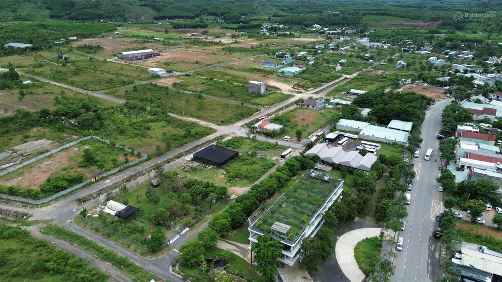 Bán 1,7 ha sổ đỏ đất trồng cây lâu năm đường bê tông 5m ô tô vào tận nơi chỉ 5,9 tỷ ngay tp đà nẵng