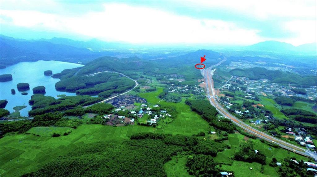 Bán lô đất 83.000m² (8,3ha) vị trí siêu đẹp sổ đỏ chính chủ vị trí đắc địa