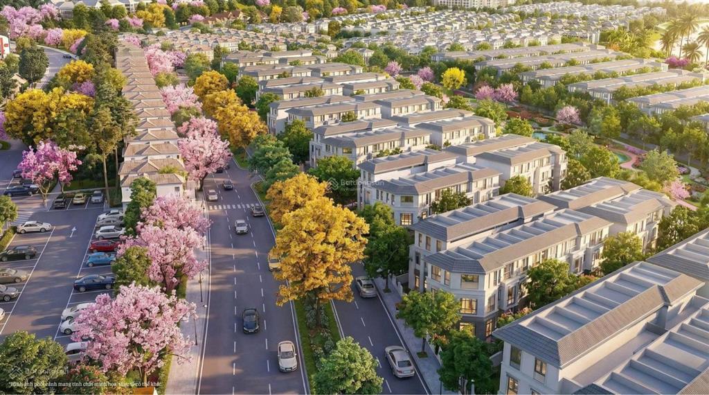 Bán villa biển đà nẵng 140m2 (7x20) x 4 tầng  có suối chạy qua  khí hậu mát mẻ chỉ 10 tỷ