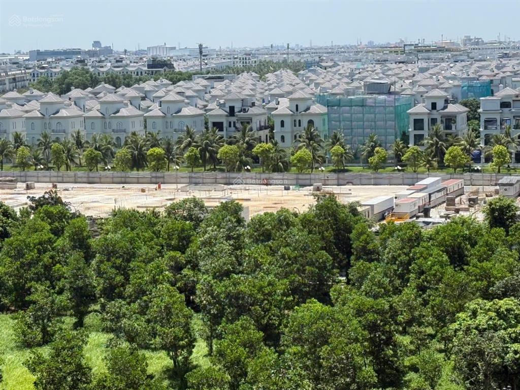Chính chủ cần bán nhanh thu hồi vốn căn 2n2vs,tòa cao cấp nhất của vihomes ,tòa r103.
