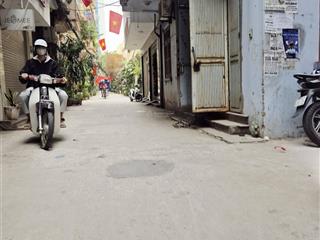 Bán nhà phố tây sơn, đống đa, dt 60m2*4 tầng, lô góc, oto vào tận nhà. giá 20,9 tỷ.