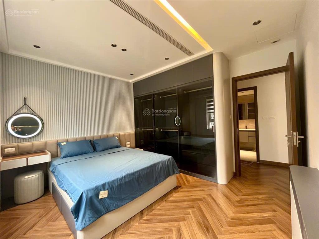 Bán căn hộ 4 phòng ngủ  183m2 tòa ct4 vimeco nguyễn chánh cầu giấy giá thấp hơn thị trường 1 tỷ