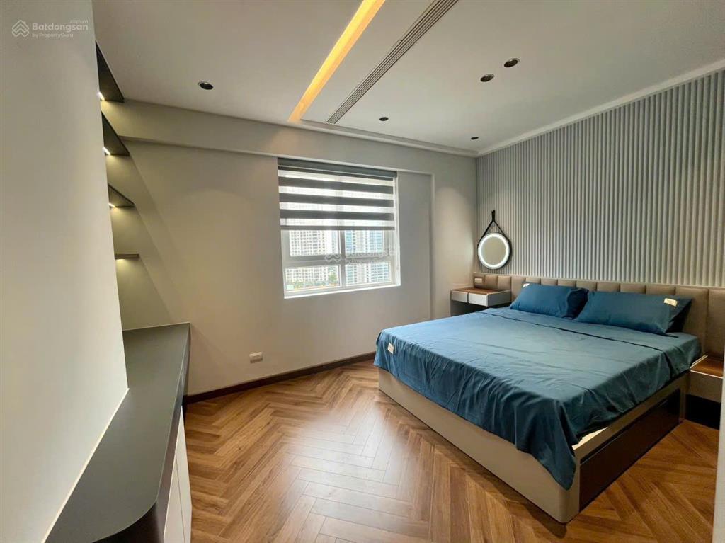 Bán căn hộ 4 phòng ngủ tại golden palace 141.92m2 giá bán 11 tỷ 0867 672 ***