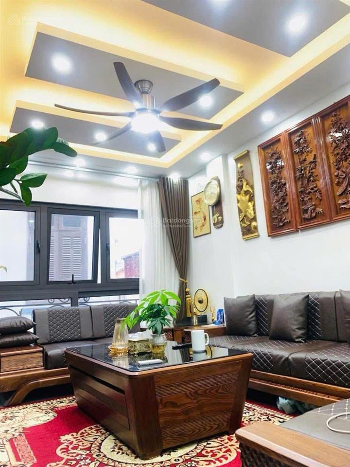 Nhà phân lô quân đội cầu giấy cạnh đại học quốc gia hà nội ô tô tránh 40m2 11.5 tỷ