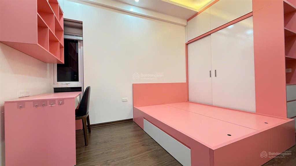 Bán căn hộ 3pn quận cầu giấy  tòa 30t1 nam trung yên đã có sổ đỏ 80m2 giá 6.9 tỷ