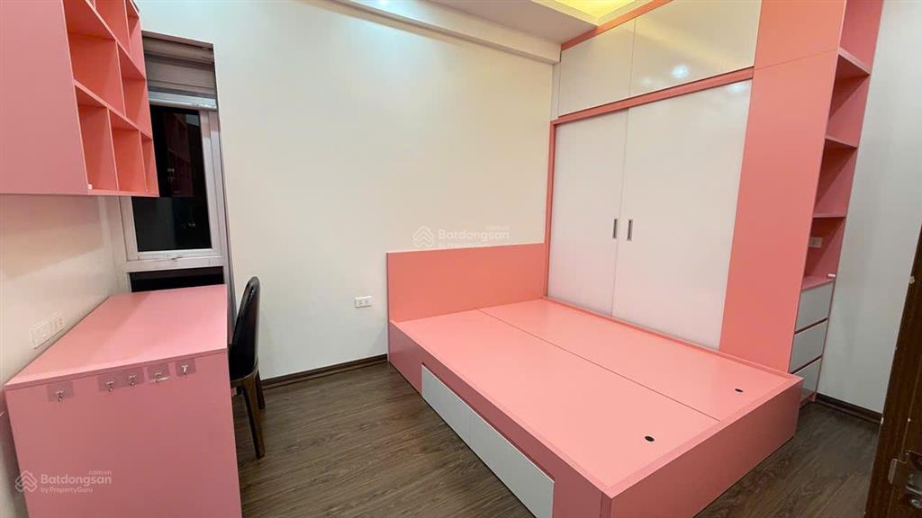 Bán căn hộ 3pn quận cầu giấy  tòa 30t1 nam trung yên đã có sổ đỏ 80m2 giá 6.9 tỷ