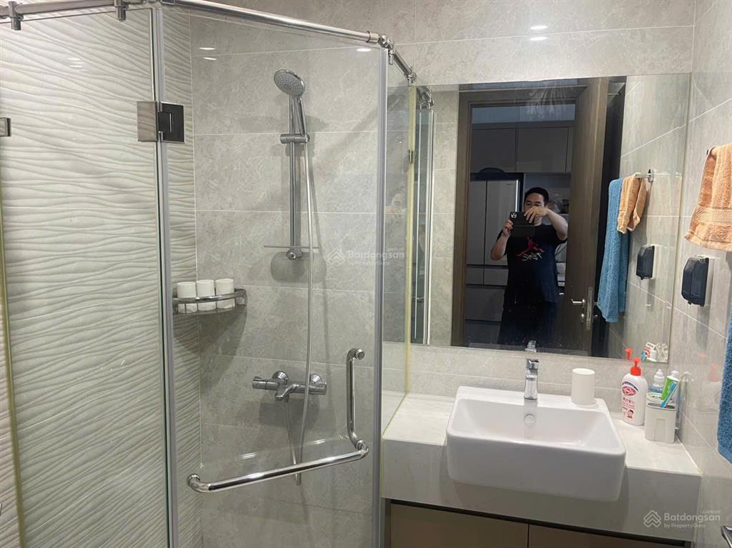 Chuyển nhượng căn hộ vinhomes west point view keangnam cực đẹp, diện tích 78m2, 2 ngủ, giá 7.8 tỷ.