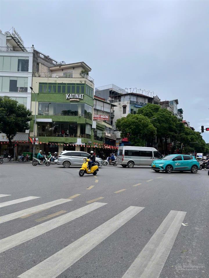 Bán nhà mặt phố lê thanh nghị hai bà trưng 32m² x 5 tầng mặt tiền 6,5m vỉa hè rộng giá 18.1 tỷ