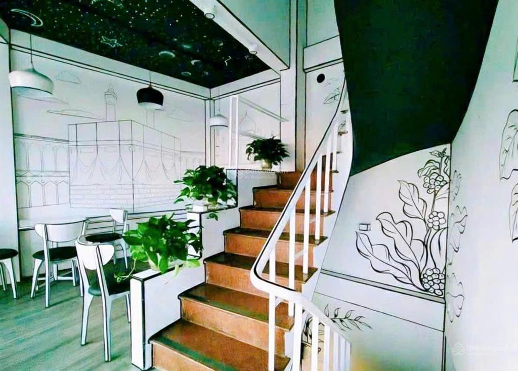 Bán nhà mặt phố lê thanh nghị hai bà trưng 32m² x 5 tầng mặt tiền 6,5m vỉa hè rộng giá 18.1 tỷ