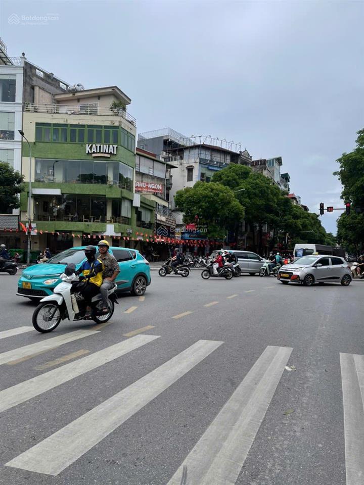 Bán nhà mặt phố lê thanh nghị hai bà trưng 32m² x 5 tầng mặt tiền 6,5m vỉa hè rộng giá 18.1 tỷ