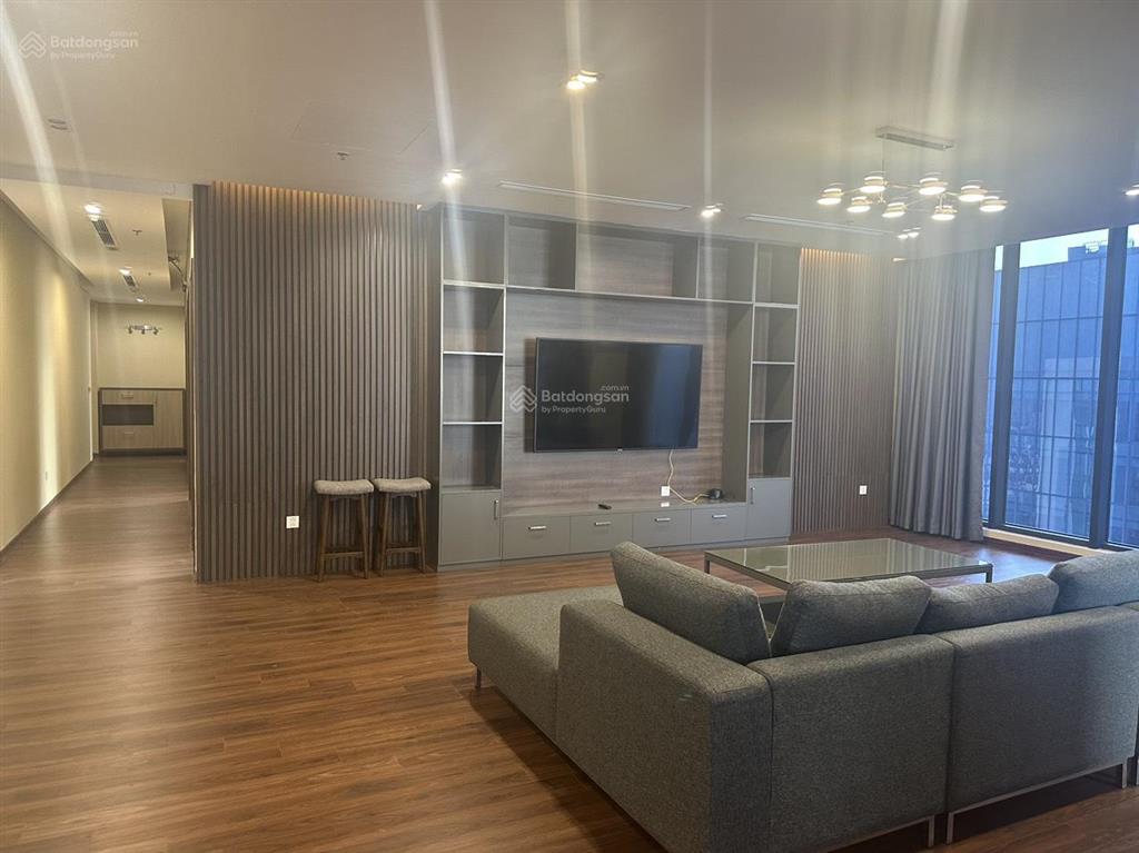 Chính chủ gửi bán penthouse cao cấp tại tòa m1  vinhomes metropolis, 29 liễu giai, ba đình 271m2