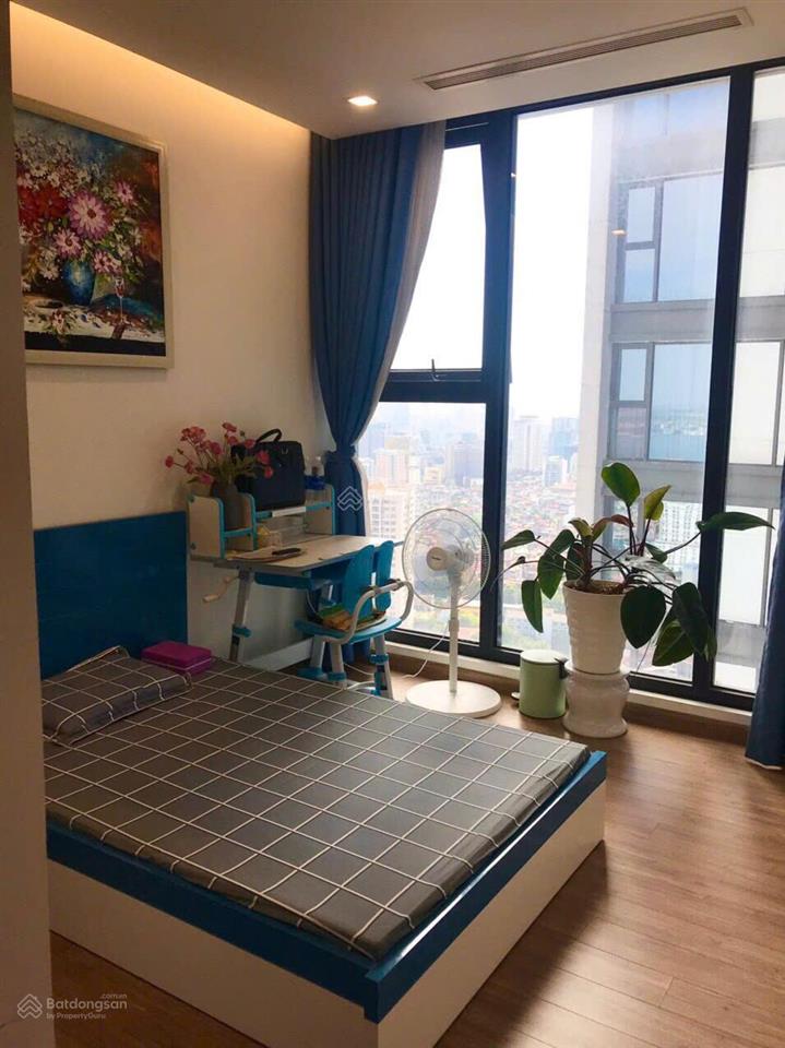 Bán căn hộ 3pn vinhomes metropolis liễu giai 110m2 view hồ đẹp nhất dự án giá chỉ 29.9 tỷ