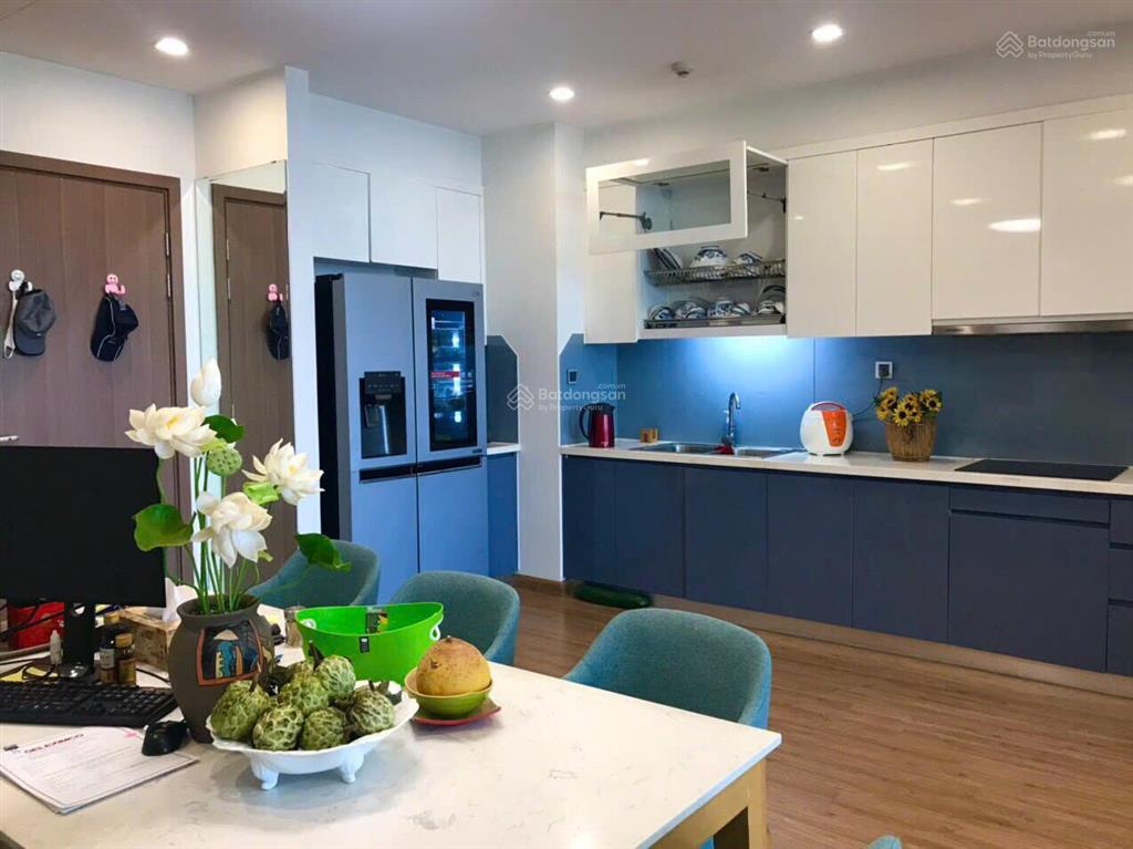 Bán căn hộ 3pn vinhomes metropolis liễu giai 110m2 view hồ đẹp nhất dự án giá chỉ 29.9 tỷ