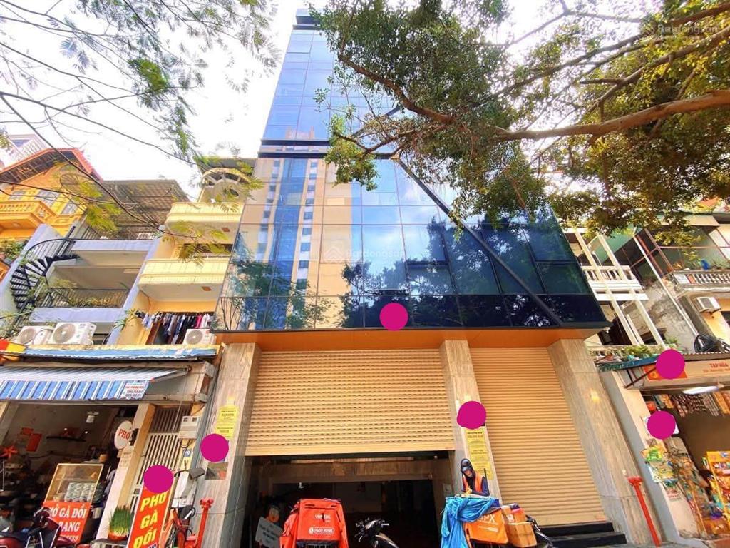 Bán tòa văn phòng mặt phố hoàng quốc việt  261m  9 tầng  2 thang máy  mt 10m