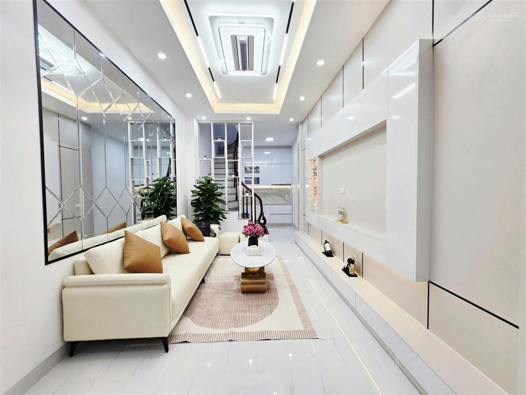 Chính chủ bán nhà phố xã đàn quận đống đa 30m2 giá chỉ 6,95 tỷ