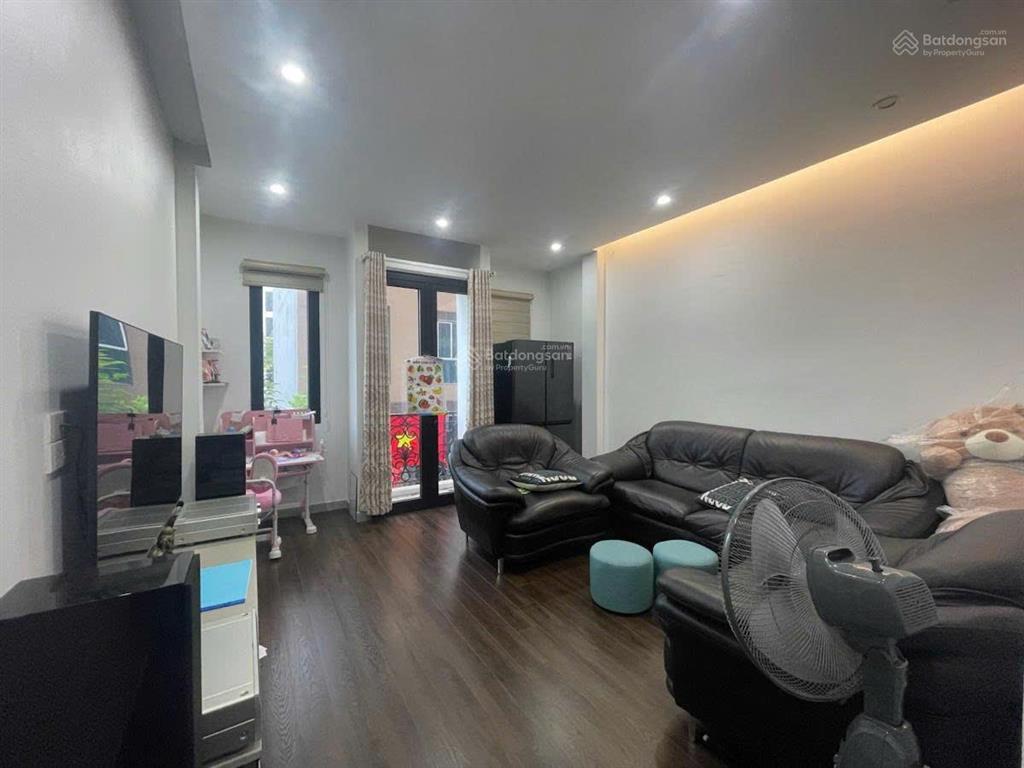 Biệt thự liền kề cạnh ciputra tây hồ 50m thang máy chỉ 20.5 tỷ
