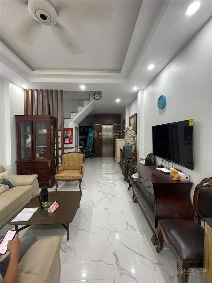 Biệt thự liền kề cạnh ciputra tây hồ 50m thang máy chỉ 20.5 tỷ