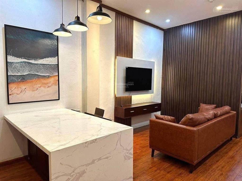 Bán căn hộ mini 2 ngủ, giá 2.08 tỷ đường đình thôn mỹ đình 40m2 ô tô tải đỗ cửa