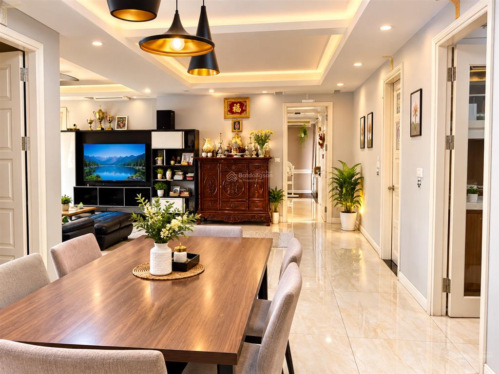 Bán căn hộ tòa g3 150m 4 phòng ngủ giá chỉ 14,8 tỷ 0935 433 ***