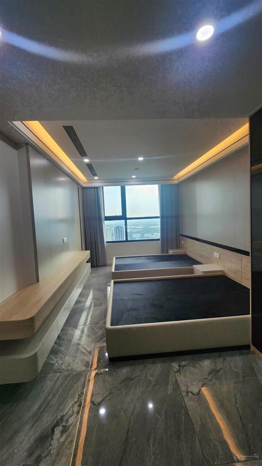 Bán căn hộ duplex siêu hiếm tại the zei số 5 lê đức thọ mỹ đình giá thấp hơn 1 tỷ 186m2 4 phòng ngủ