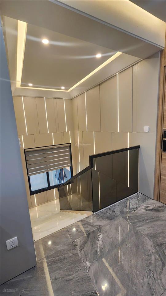 Bán căn hộ duplex siêu hiếm tại the zei số 5 lê đức thọ mỹ đình giá thấp hơn 1 tỷ 186m2 4 phòng ngủ