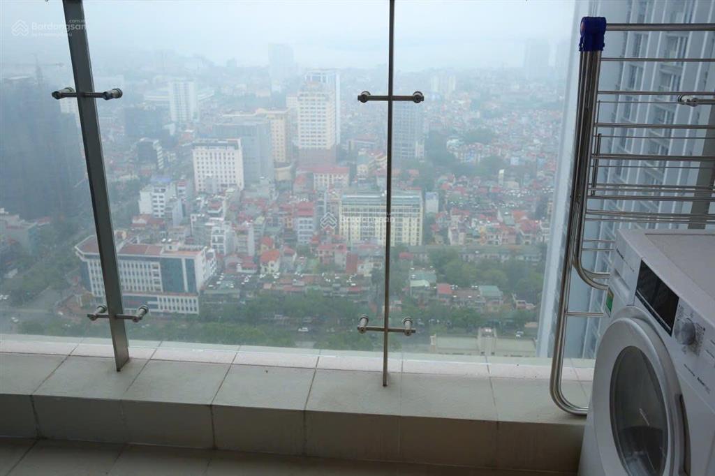 Chủ nhà có lộc đổi căn to hơn, sang nhượng căn 2pn view hồ tây giá tốt hơn thị trường 600 triệu!