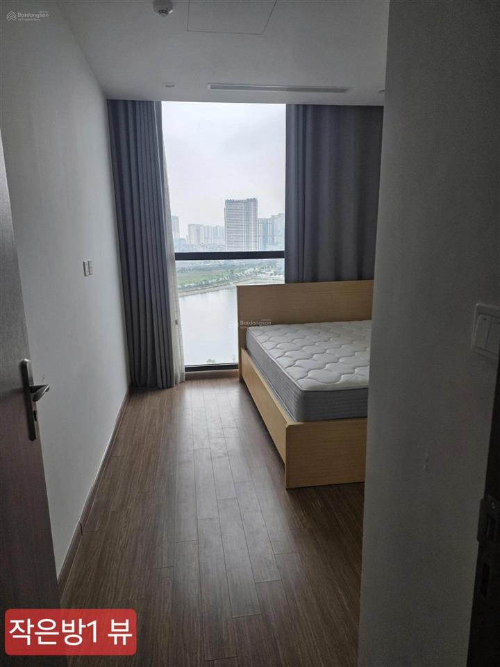 Sở hữu căn hộ 90m 3 phòng ngủ view trực diện hồ tại s3 vinhomes skylake | giá quanh 12 tỷ