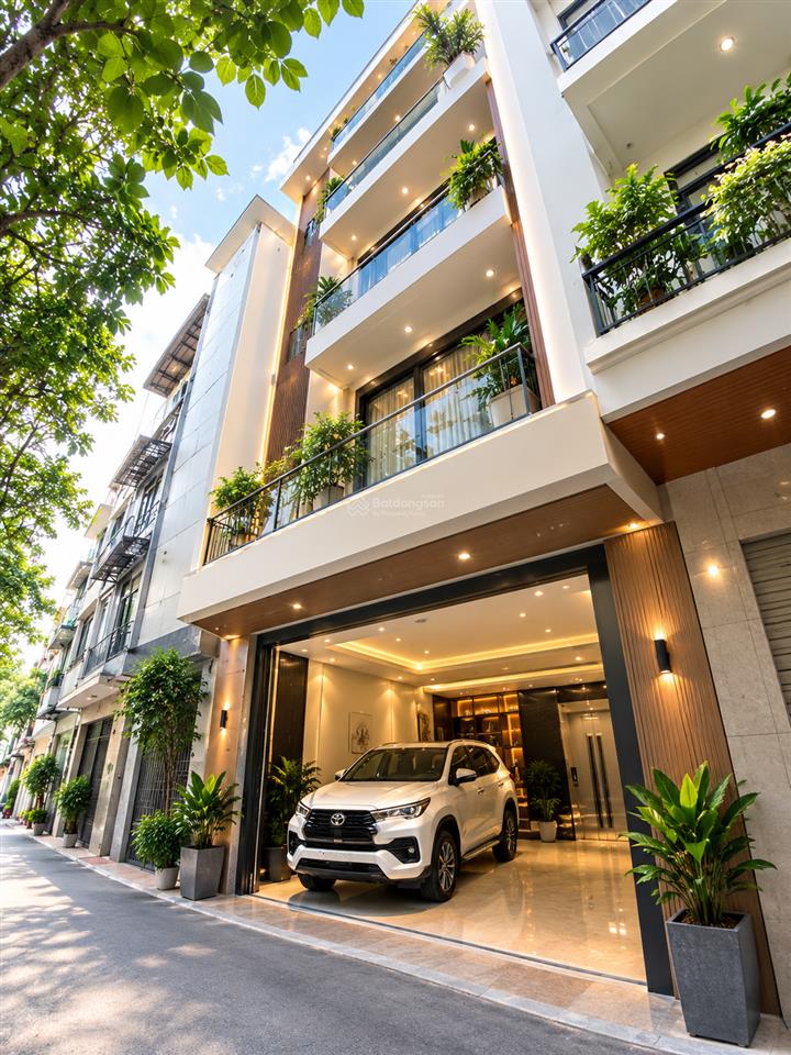 Bán nhà phân lô lạc trung hai bà trưng 80m2 ô tô vào nhà 7 tầng thang máy giá 23 tỷ