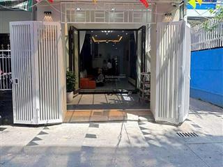 Chính chủ cần bán gấp nhà 2 tầng 2 mặt kiệt ô tô full nội thất  trung tâm đà nẵng