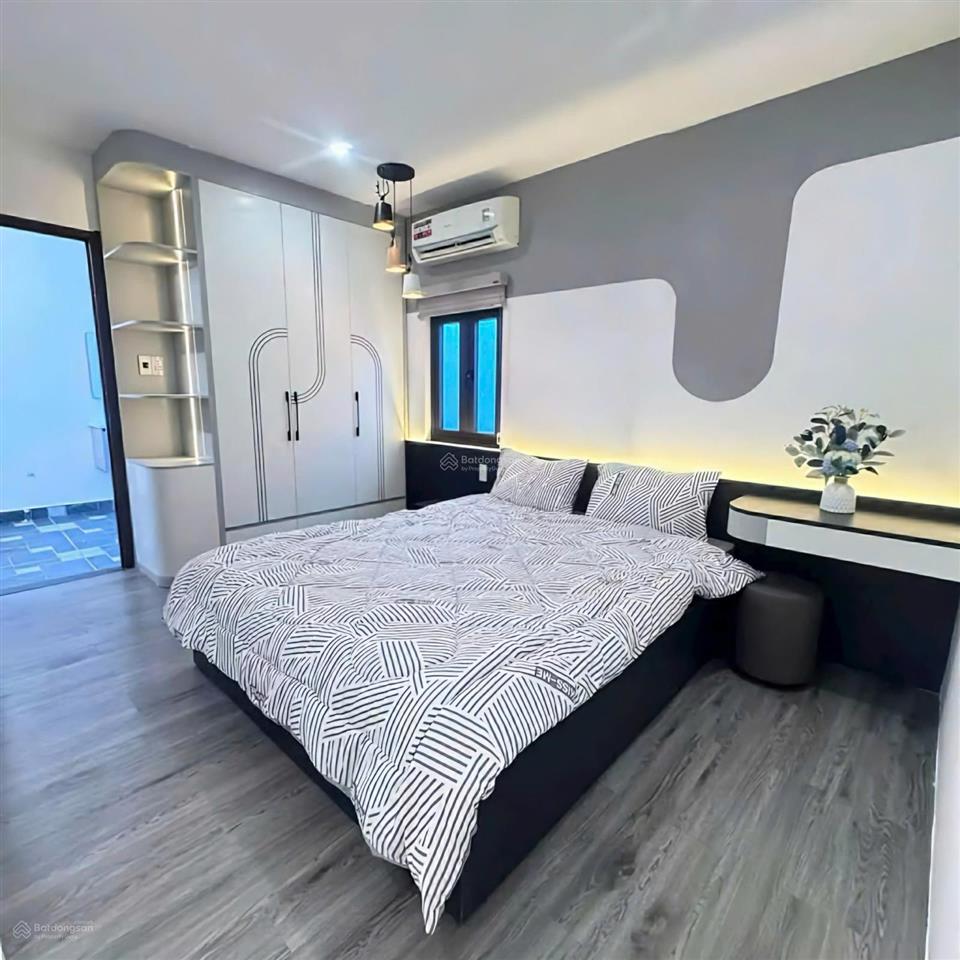 Chính chủ cần bán gấp nhà 2 tầng 2 mặt kiệt ô tô full nội thất  trung tâm đà nẵng