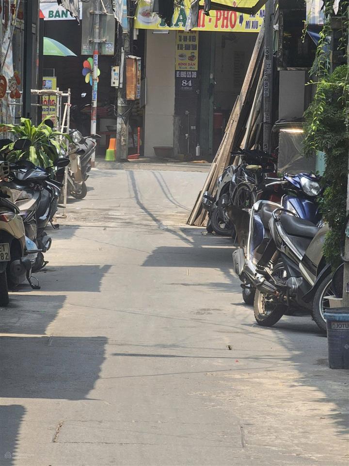 Chính chủ cần bán gấp nhà 2 tầng 2 mặt kiệt ô tô full nội thất  trung tâm đà nẵng