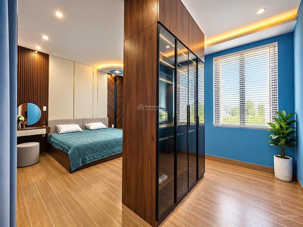 Nhà đẹp hiện đại nội thất cao cấp sân thượng rộng thoáng diện tích 252m2 hướng chính bắc
