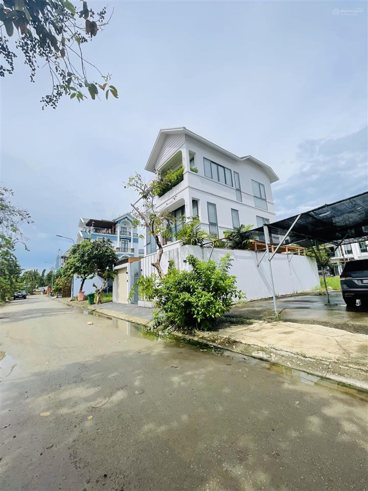 33 tỷ cho lô đất ngàng 10 dài 16m nguyễn hoàng an khánh quận 2 , đường 12m sổ hồng sang tên ngay