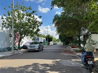 16 tỷ thương lượng giá đầu tư căn nhà trệt 2 lầu sân thượng đường 12m khu sông giồng an phú quận 2