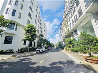 Bán lô đất biệt thư thảo điền quận 2 , 15x20m đường 12m vĩa hè , khu sang đẹp giá , 60 tỷ còn bớt