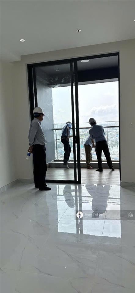 Căn 3pn 82m2 tháp a tầng 15 mặt tiền bến bình đông giá 6 tỷ/ 100%  em đạt hỗ trợ ạ!