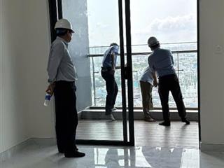 Căn 3pn 82m2 tháp a tầng 15 mặt tiền bến bình đông giá 6 tỷ/ 100%  em đạt hỗ trợ ạ!