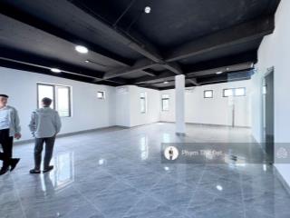 Nhà nguyên căn đường song hành 7x15. hầm+ trệt+ 2 lầu nội thất cơ bản. giá 100 triệu thương lượng.