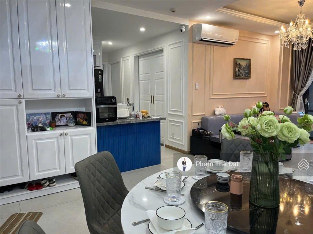 Bán gấp 3pn view sông 10,5 tỷ.  đạt hỗ trợ thông tin căn hộ và đăng ký lịch coi căn hộ trực tiếp.