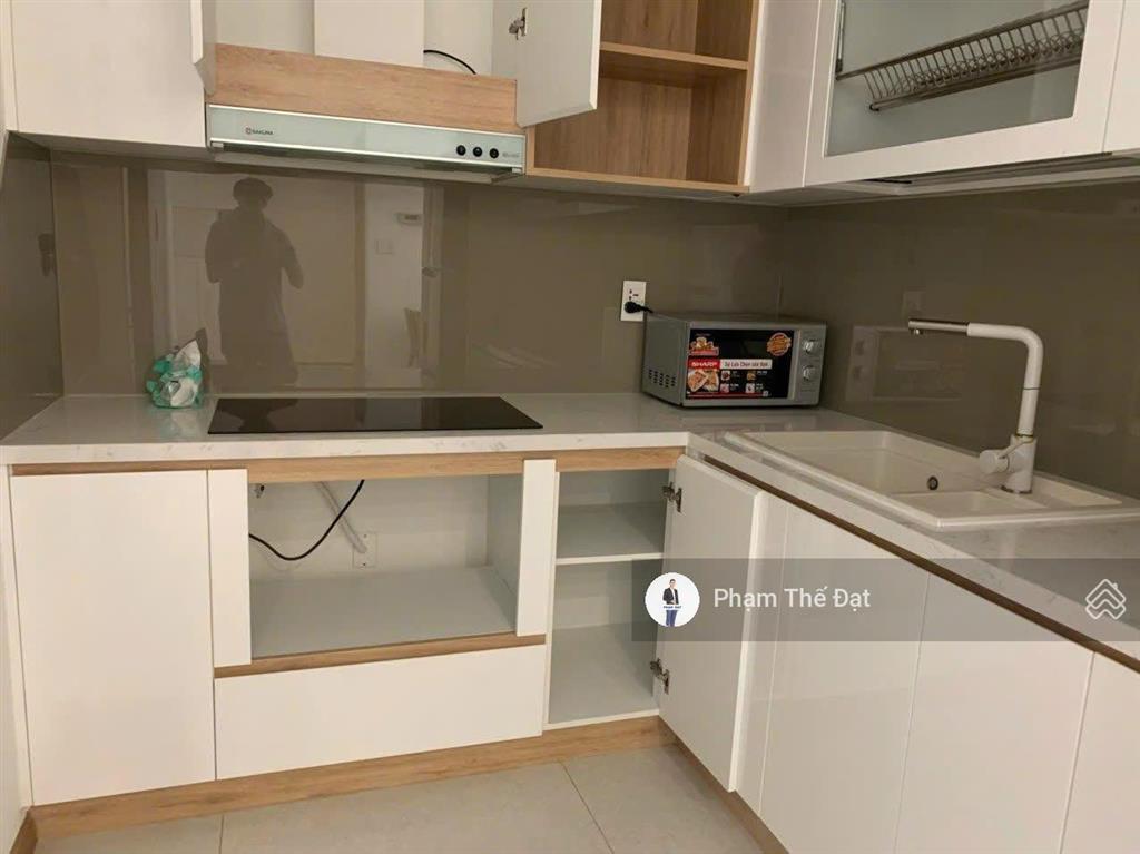 New city 2pn tầng trung đẹp 6,2tỷ bán gấp trong tháng bán theo hiện trạng  đạt coi nhà và cọc gấp