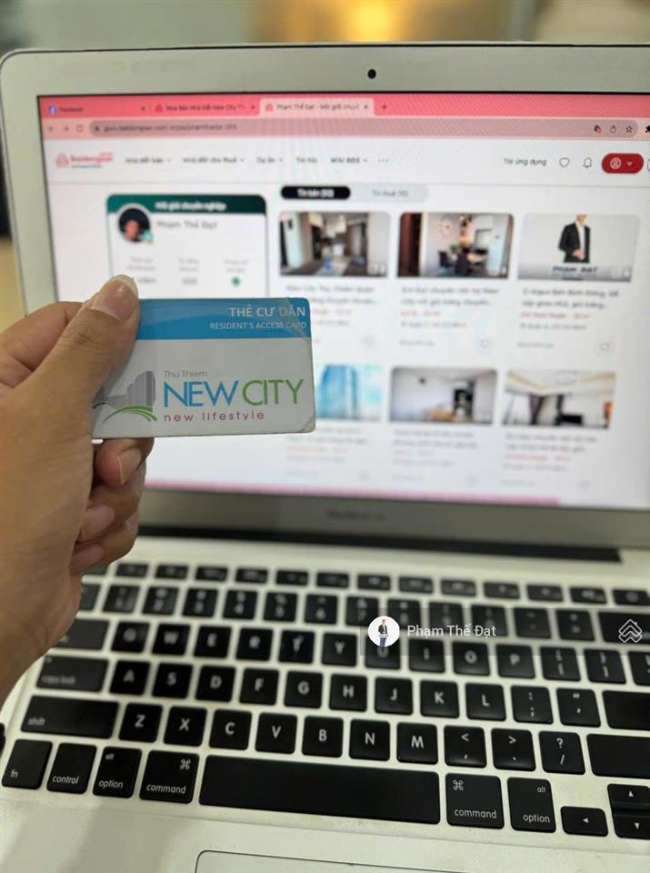 New city 1pn ban công nội khu, giá công khai 5,5 tỷ.  em đạt hẹn chủ lịch xem và cọc căn hộ này.