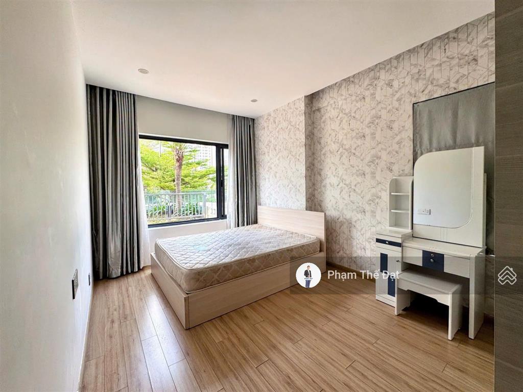New city căn góc sân vườn 3pn 133m2 view đẹp, giá 12,2 tỷ đẳng cấp, khác biệt. call em đạt hỗ trợ