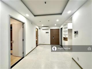 Căn 2pn2wc tầng trung ban công đn, ntcb giảm 100 triệu bán nhanh trong tháng.  em đạt coi nhà