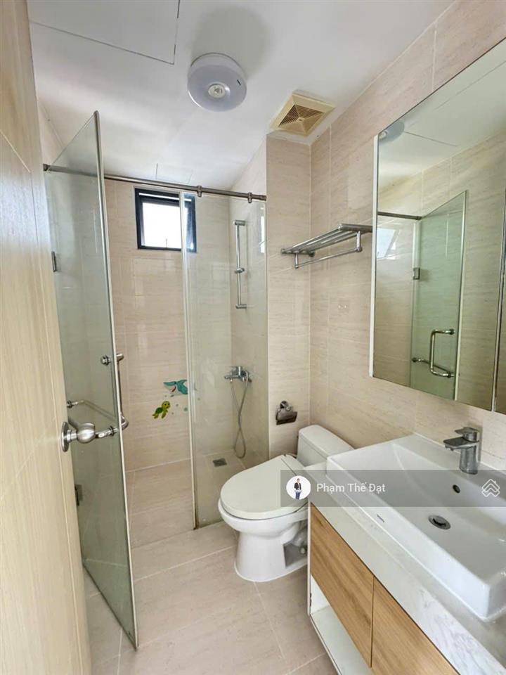 Cần bán 2pn2wc giá 6,7 tỷ all in tầng cao view sông, lm81 cực đẹp.  em đạt hỗ trợ xem nhà thực tế