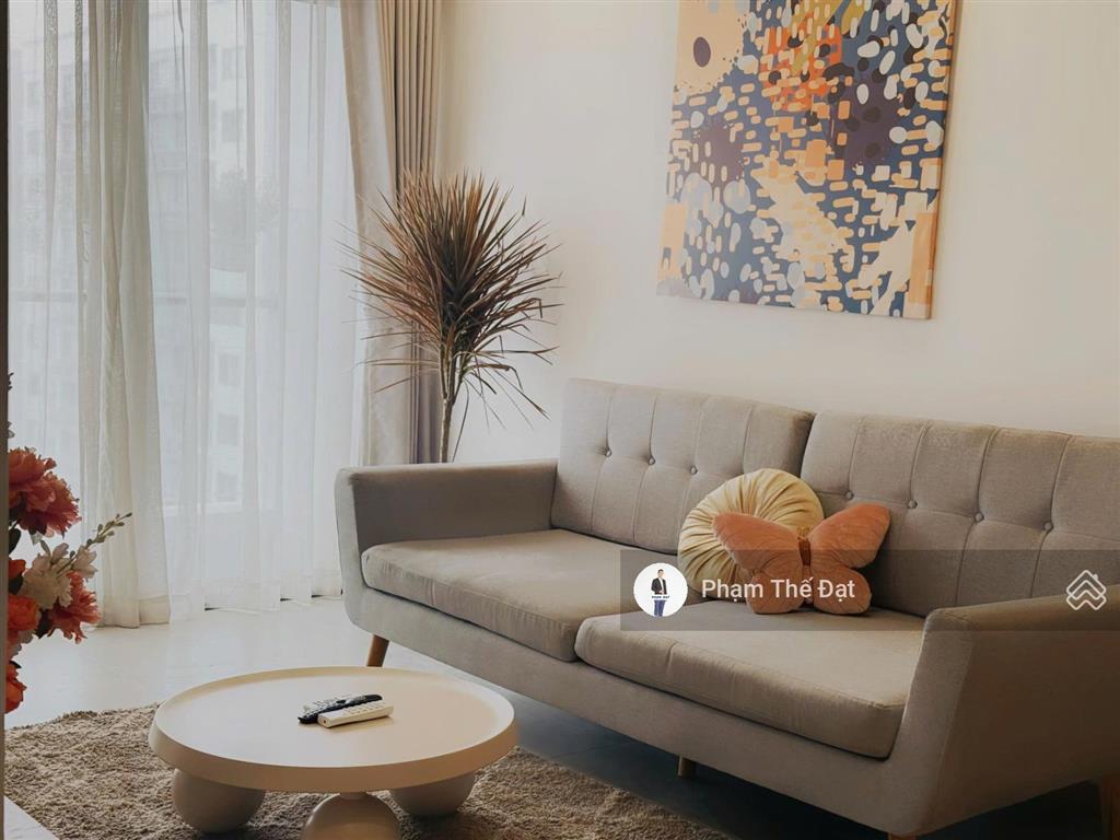 Chủ về nước chốt bán căn góc 102m2 giá 9,2 tỷ view lm81 hàng hiếm  đạt hỗ trợ coi căn hộ thực tế.