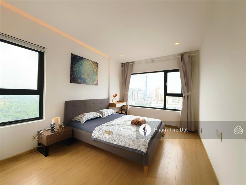 Chủ về nước chốt bán căn góc 102m2 giá 9,2 tỷ view lm81 hàng hiếm  đạt hỗ trợ coi căn hộ thực tế.