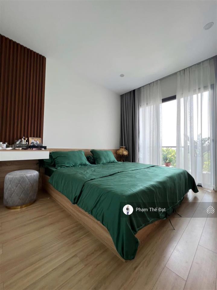 Bán căn góc 3pn hàng hiếm 111m2 + lô gia 16m giá 12,5 tỷ view sông và thủ thiêm một căn duy nhất .